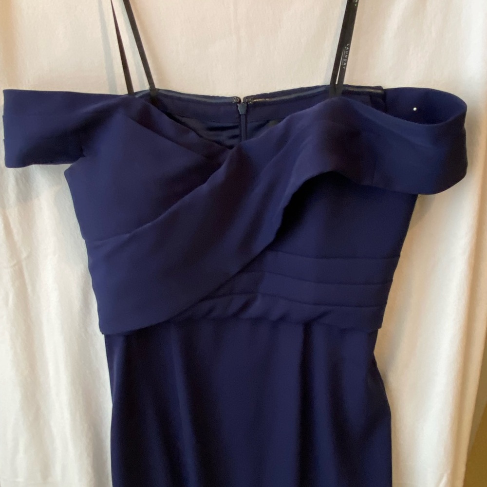 LAUNDRY by Shelli Segal hi low gown